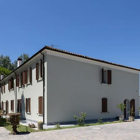 I 2 Pini Room&breakfast 4* Portomaggiore