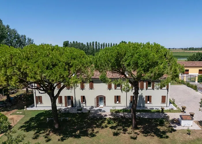 Bed & Breakfast I 2 Pini Room&breakfast Portomaggiore